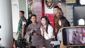 Ucapan Sandra Dewi Usai 5 Jam Diperiksa di Kejaksaan Agung
